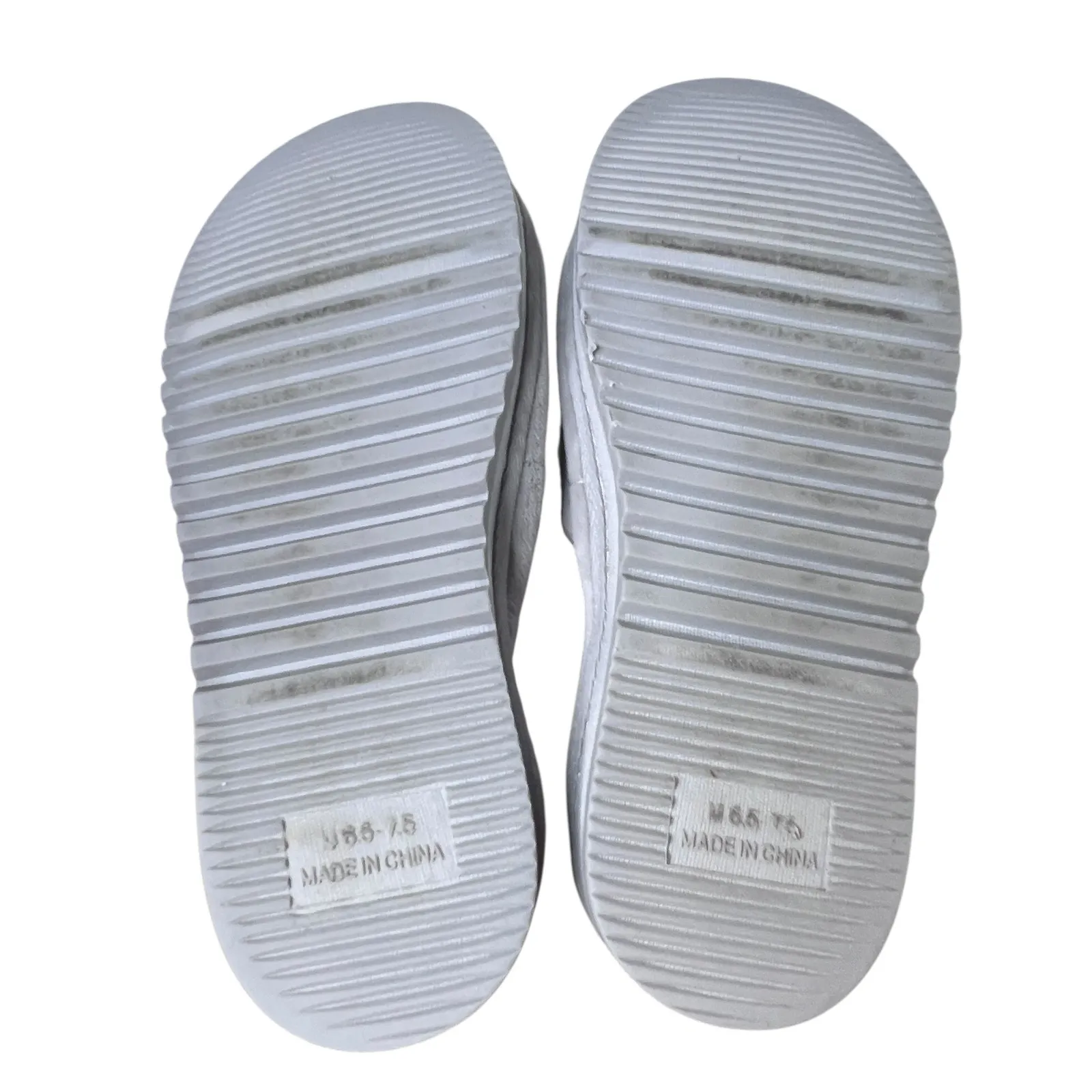 Juicy Couture Women’s Faux Fur Slippers M Gray Logo Plush Slide Rhinestone Cozy - Image 10