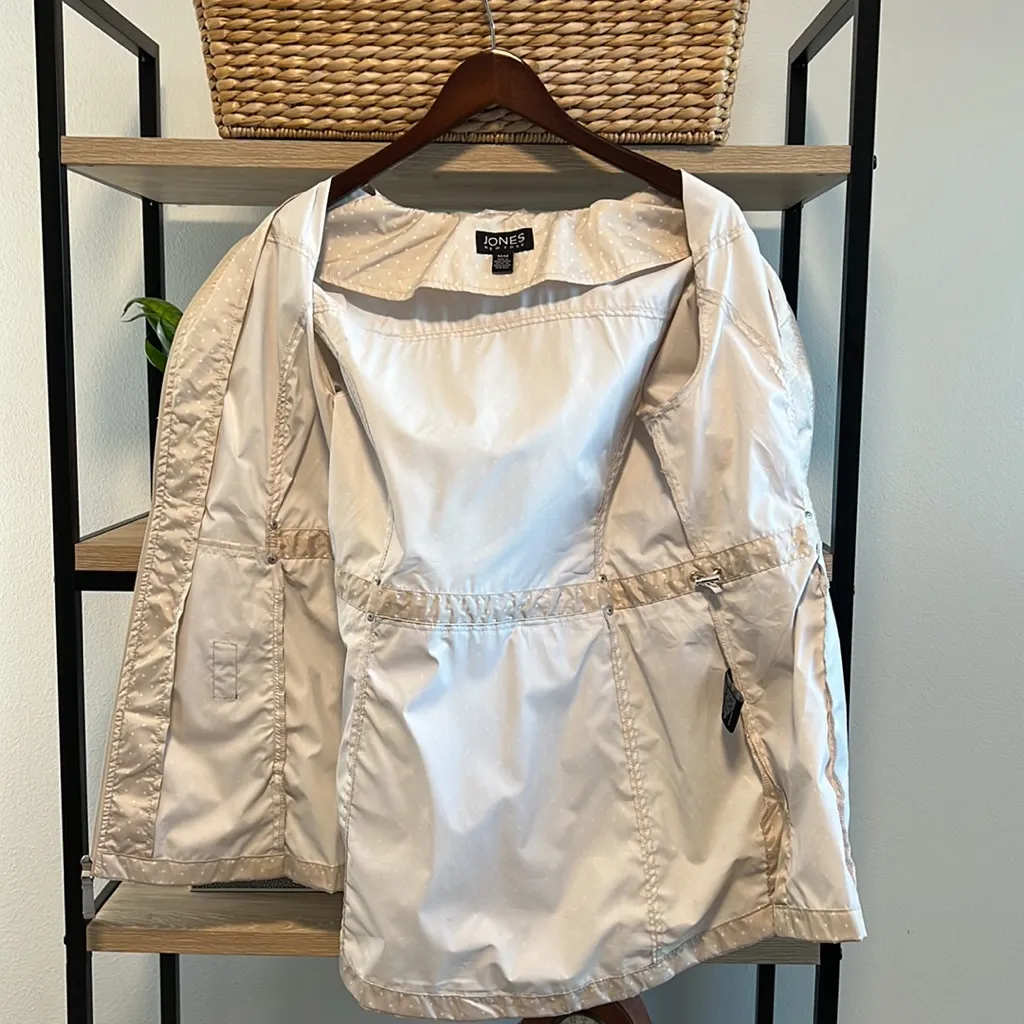 Jones New York Spring Light-Weight Polka Dot Jacket w/Hood, M - Image 8