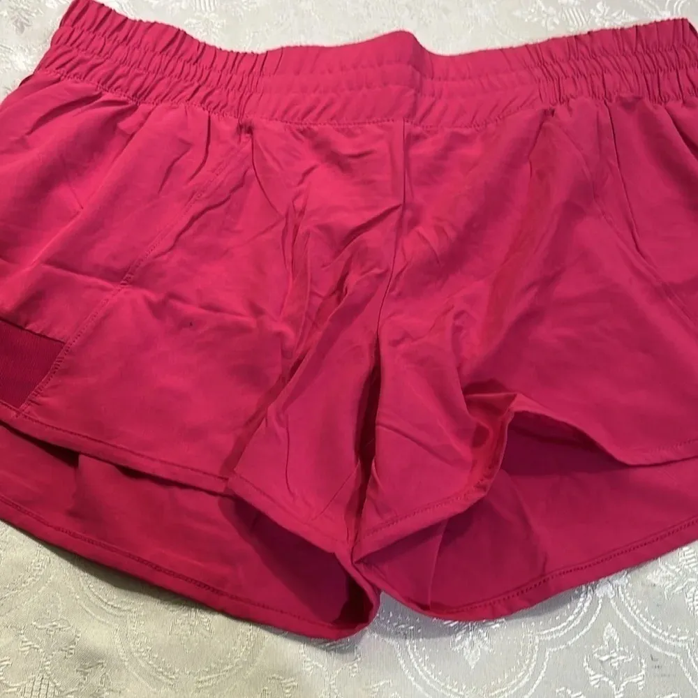 Champion women shorts L - Image 11