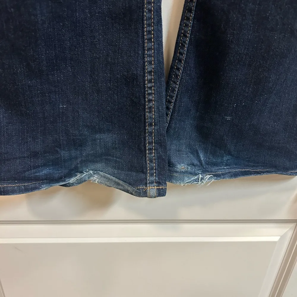 Hudson Signature Midrise Boot Cut Dark Wash Jeans - size 27 - Image 3