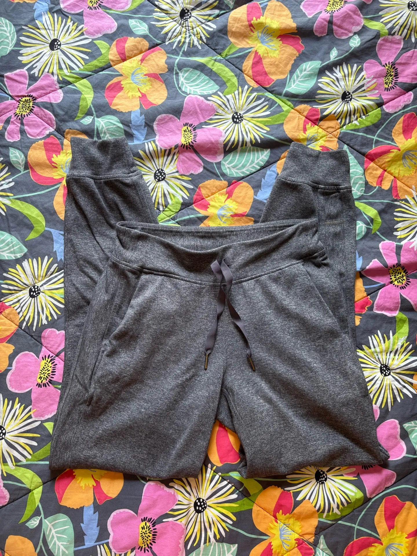 Lululemon Ready to Rulu Pant - Image 4