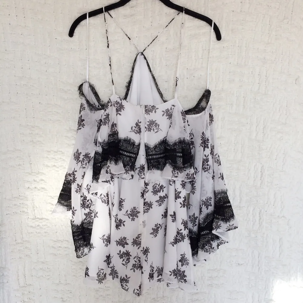 Keepsake NWT  Romper - Image 5