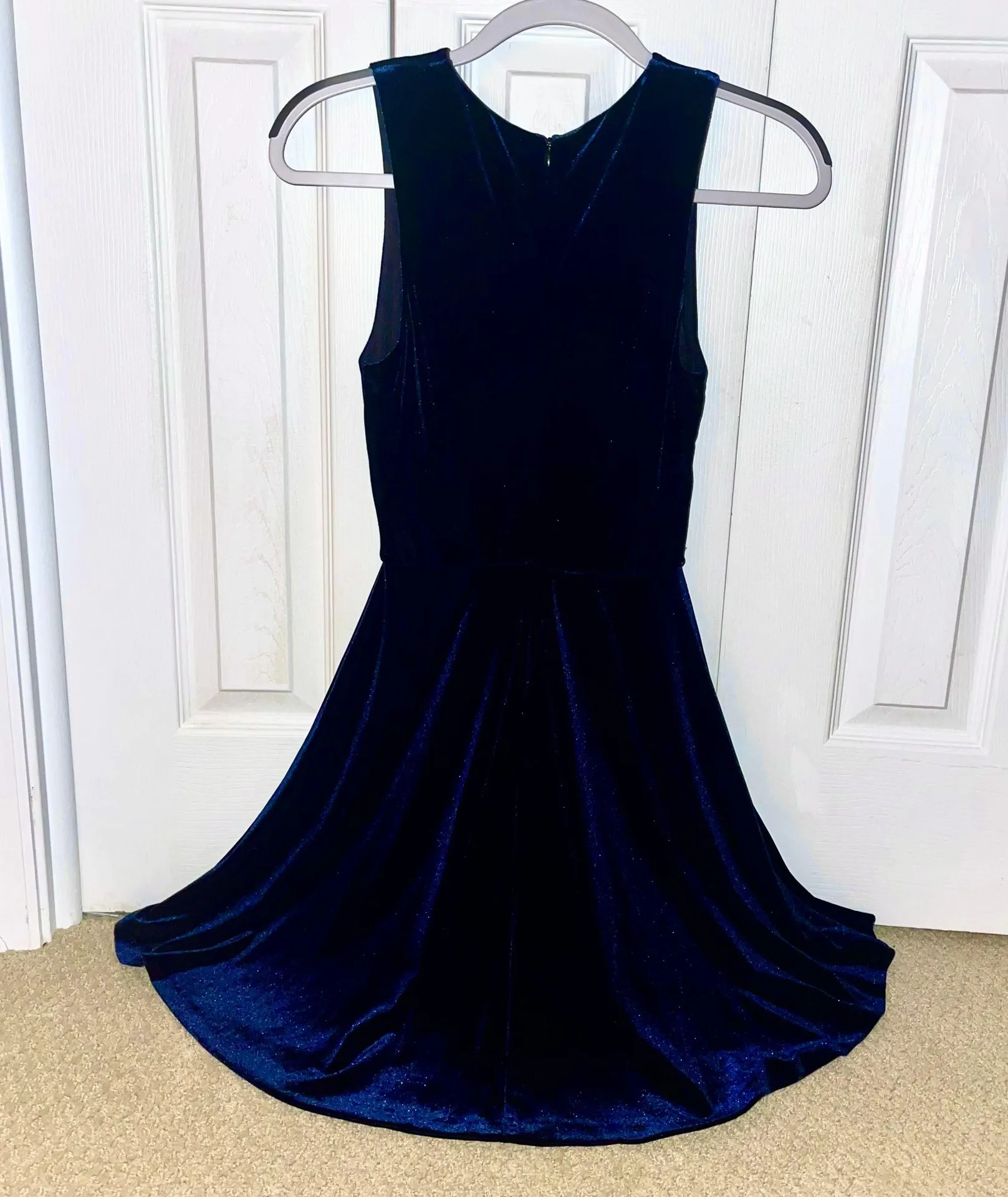 AQUA Velvet Blue Dress In Excellent Used Condition  - Image 2