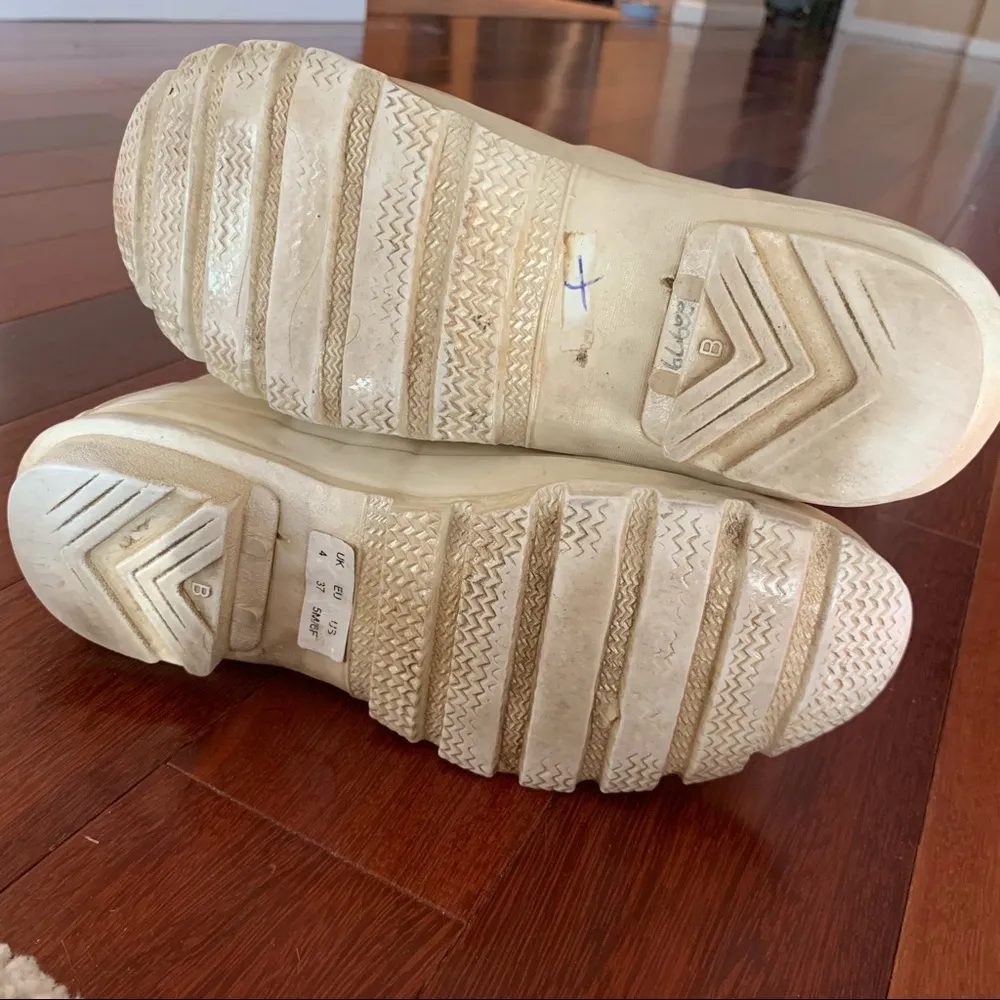 Hunter Tall Rain Boots Pearl White Size 5 - Image 6