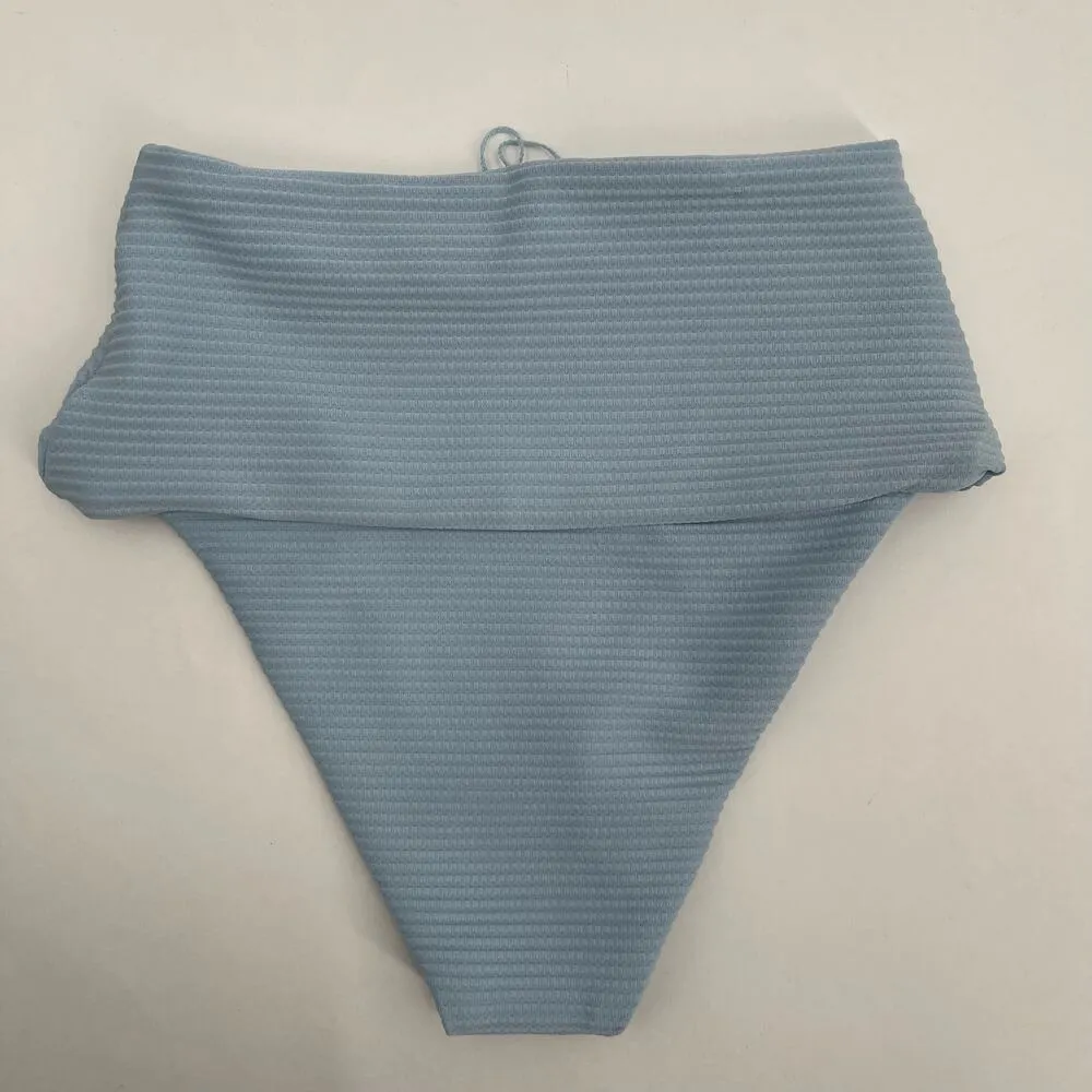NEW L*SPACE Desi Bikini Bottoms Size Extra Small Baby Blue Textured Stripe NWOT - Image 5