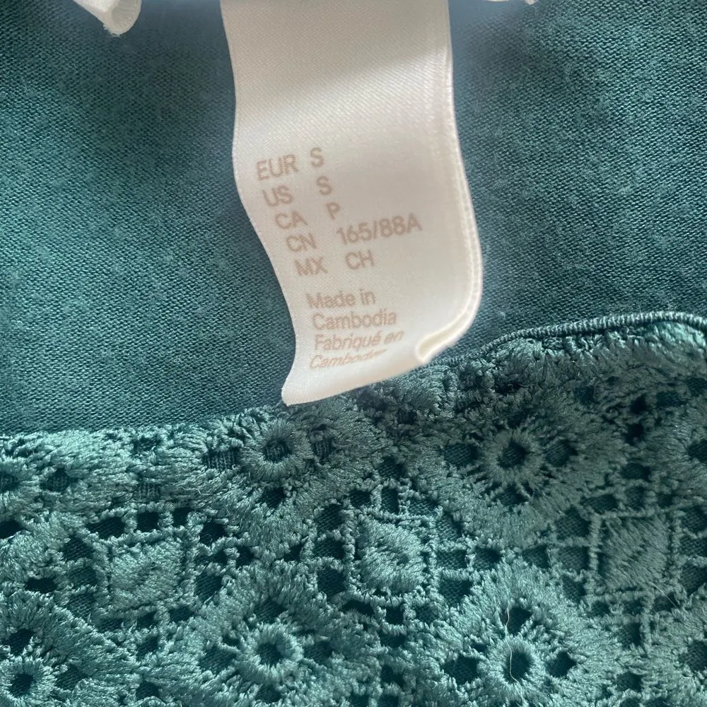 H&M Green Sleeveless Dress | Size S | Crochet Lace Neckline | Viscose - Image 4