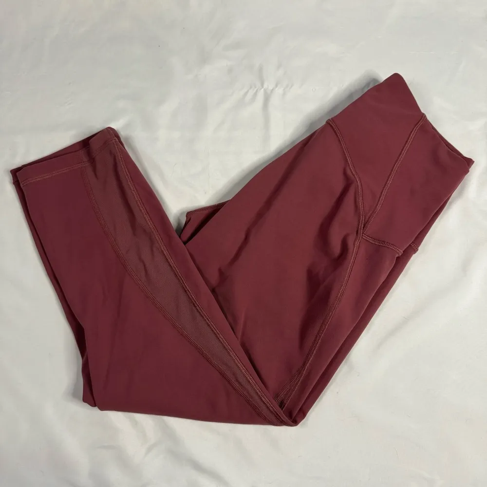 Lululemon Train Times Crop 21 Size 6 So Merlot Pink Gym Athleisure Sweat Wicking - Image 12