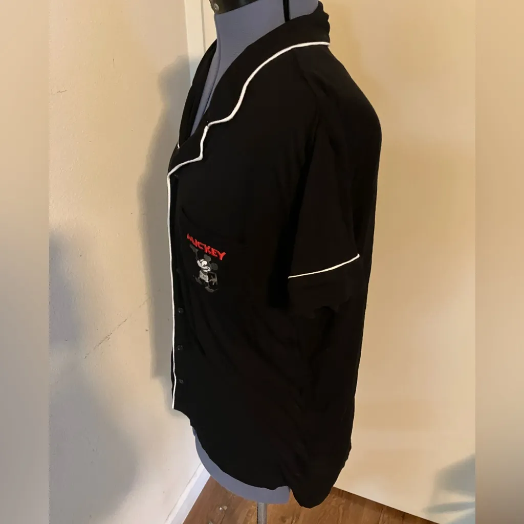 Disney Mickey Mouse black short-sleeved pajama top - Image 2