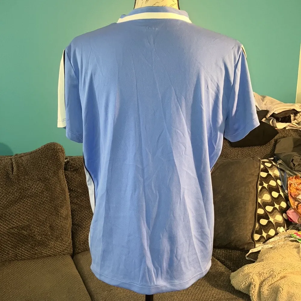 NWT Izod PerformX Cool FX V-neck Polo, Large - Image 3