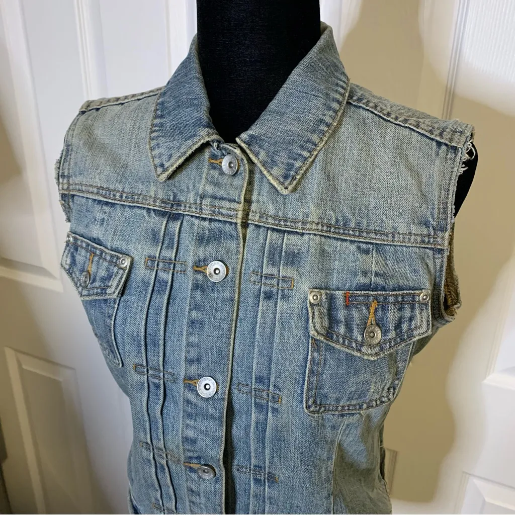 Y2K Gap Denim Vest - Image 2