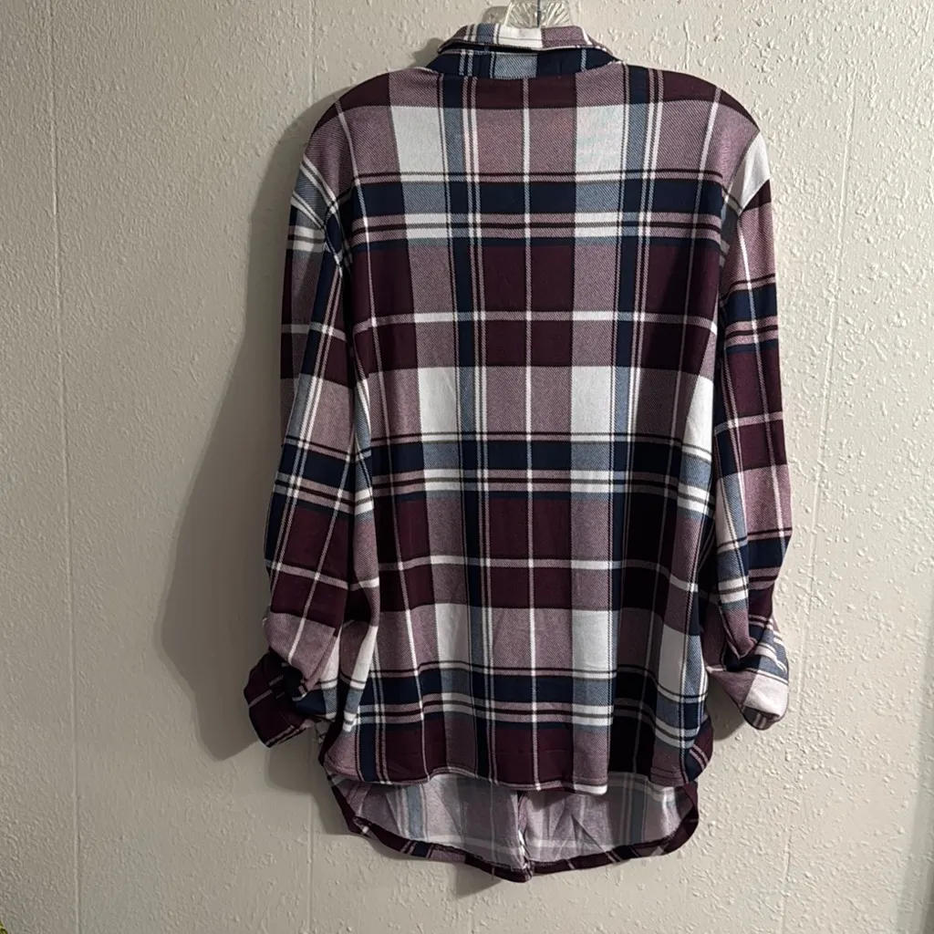 Eden & Olivia Maternity Plaid Blouse - Image 7