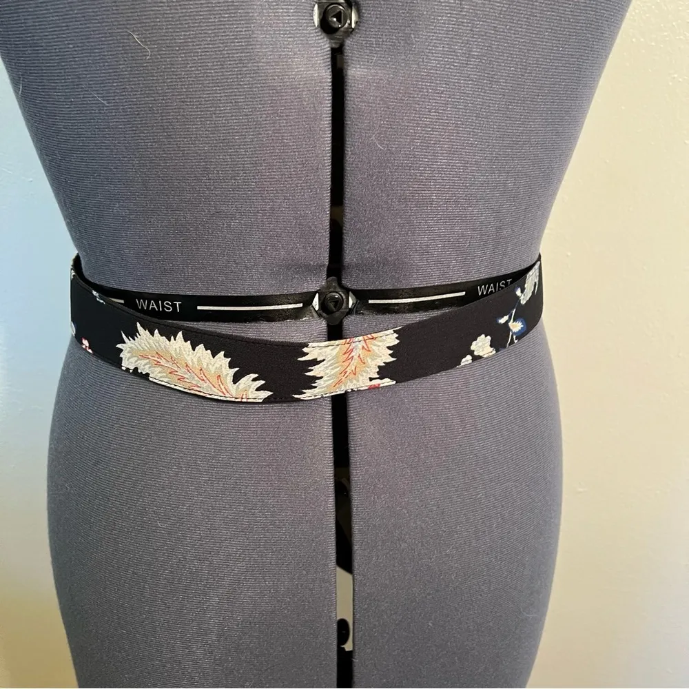 Black Floral Belt Adjustable Size 12 - Image 6