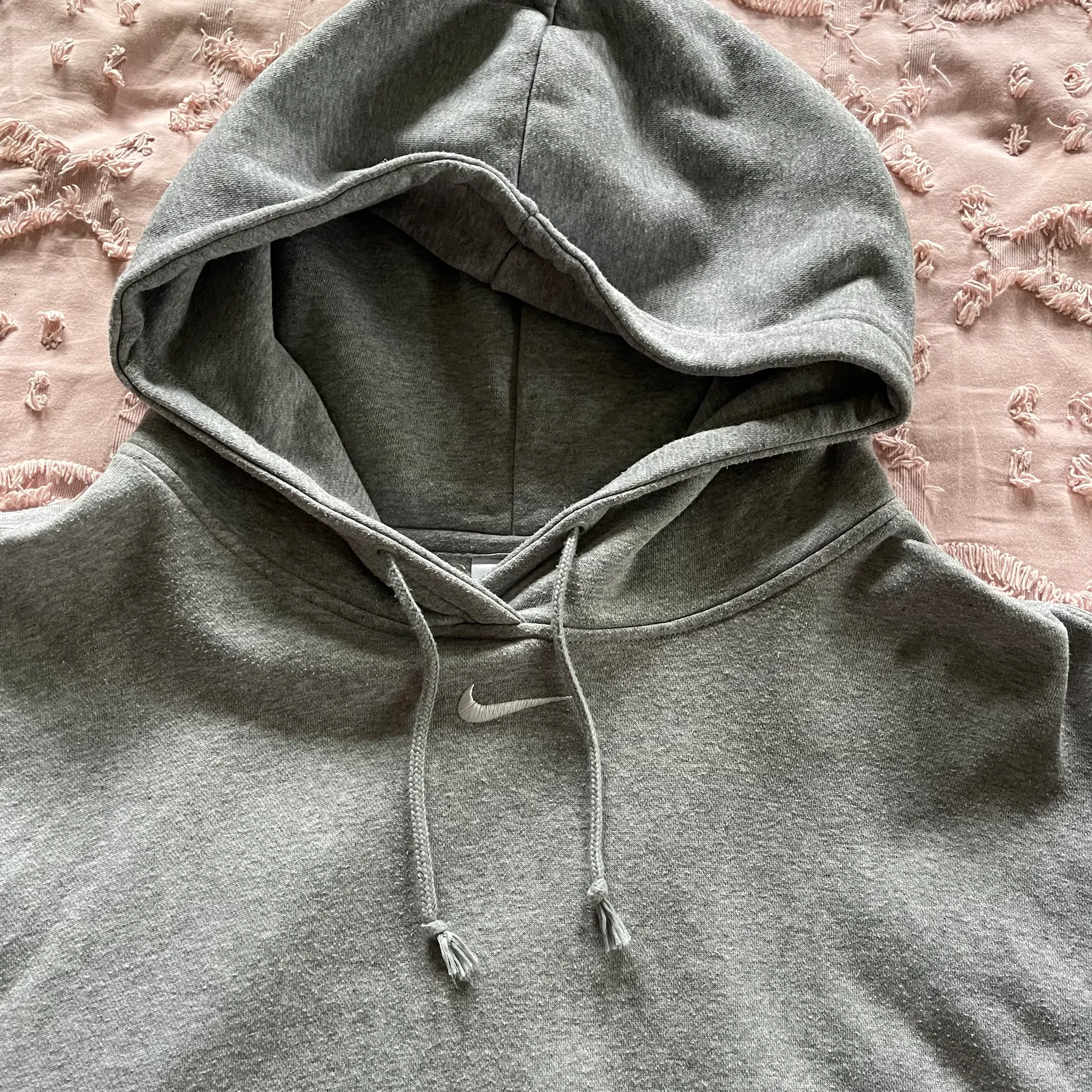 Sportswear Collection Essentials Women's Oversized Gray Fleece Hoodie - Image 4