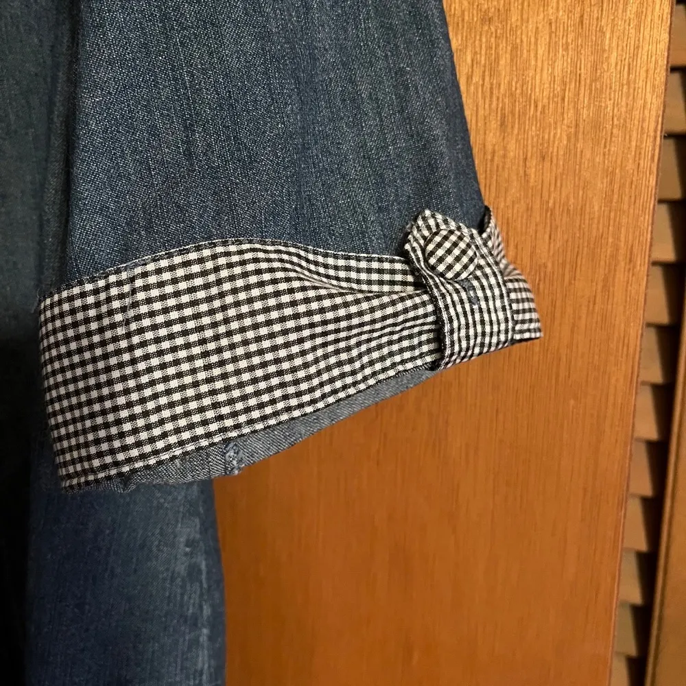 Christopher & Banks Top - Image 4