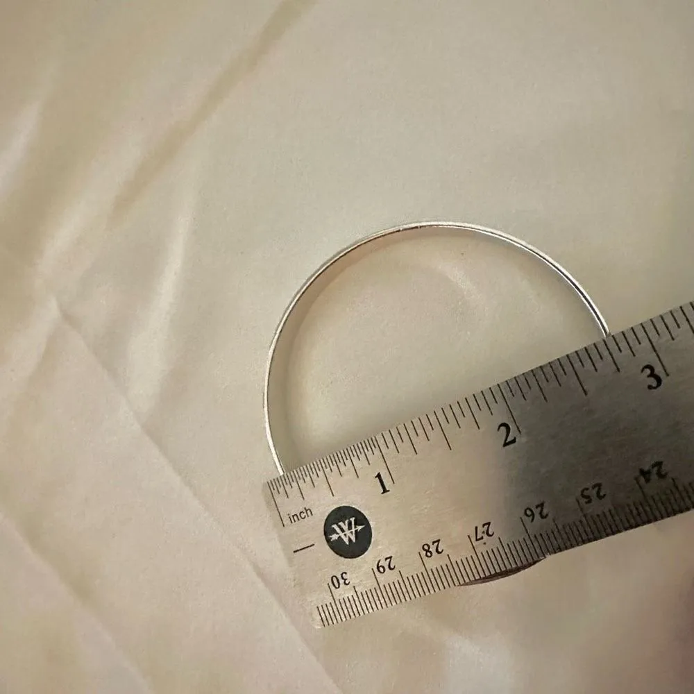 Sarah Coventry vintage silver tone bangle bracelet - Image 6