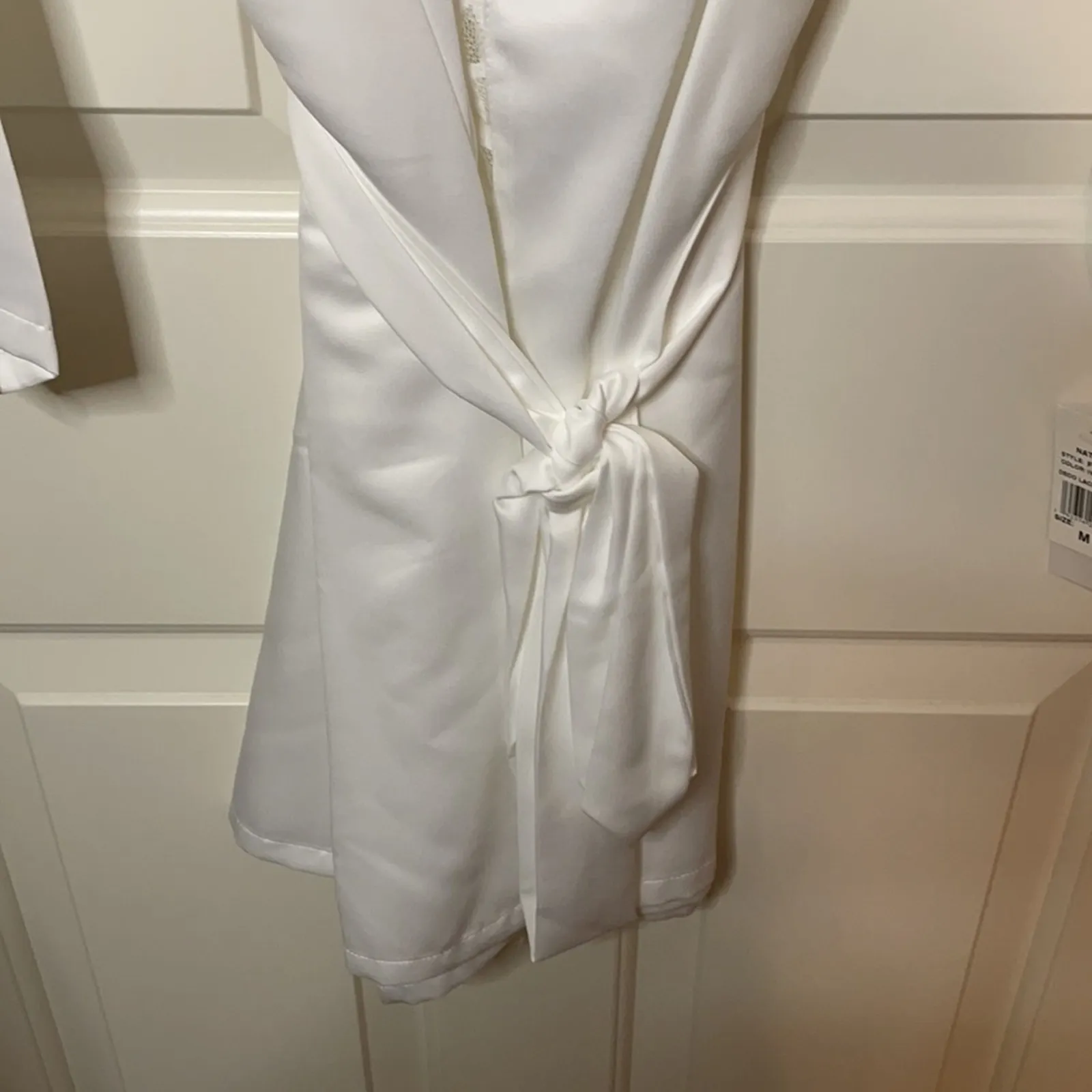 NATORI Deco Lace Robe Ivory M NWT - Image 8