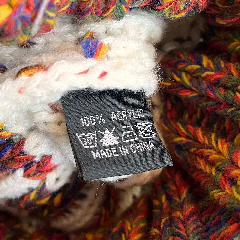 Robin Ruth Chicago Beanie Hat Pom Pom Knit Rainbow - Image 4