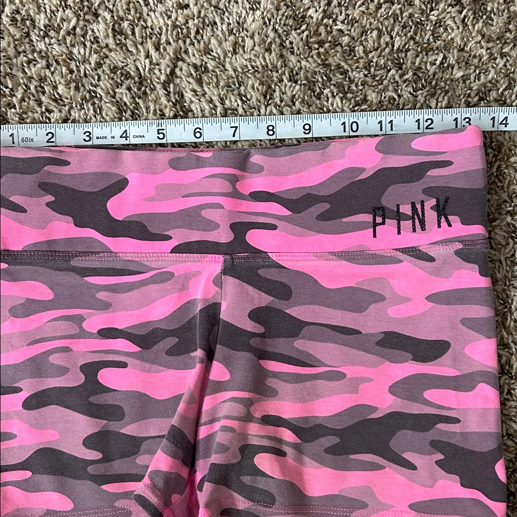 Pink Victoria's Secret Y2K Pink Camouflage Shorts Sz XS - Image 7