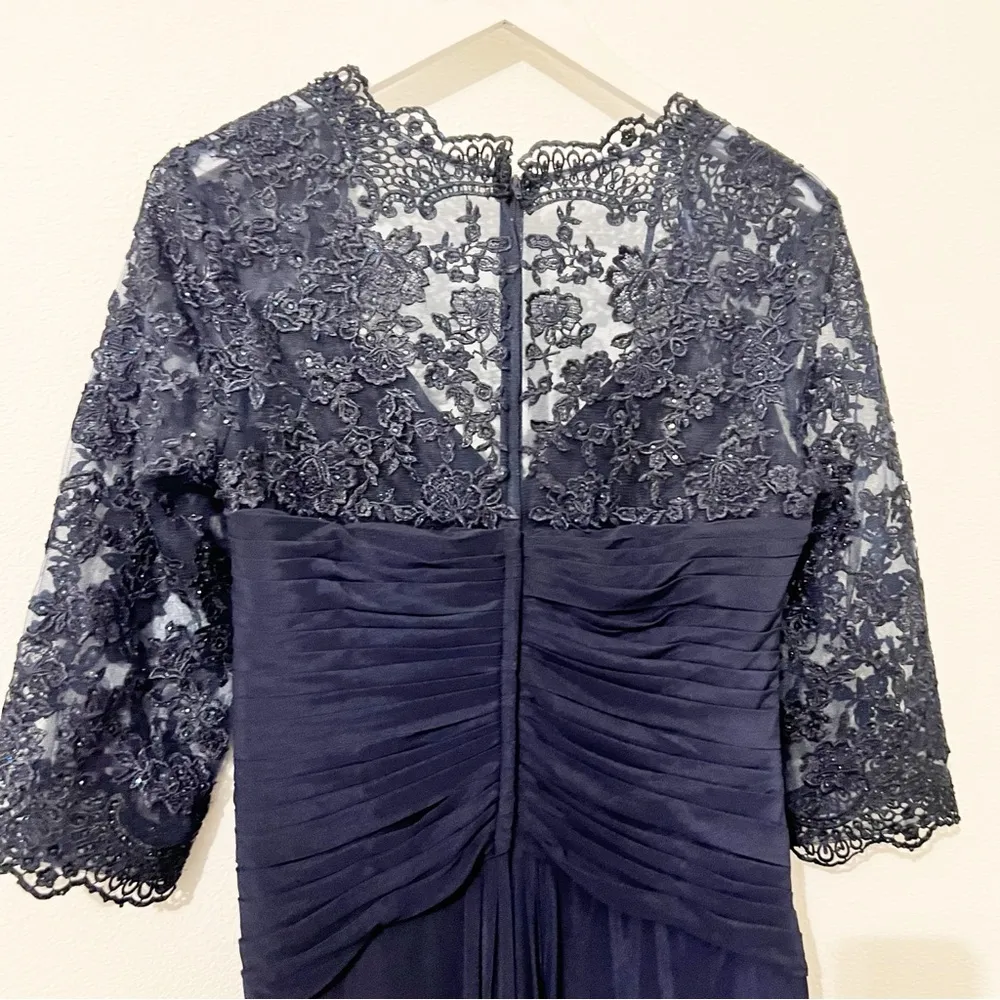 NEW NWT La Femme Ruched Twisted Lace Sleeve Column Gown Navy Size 10 - Image 10