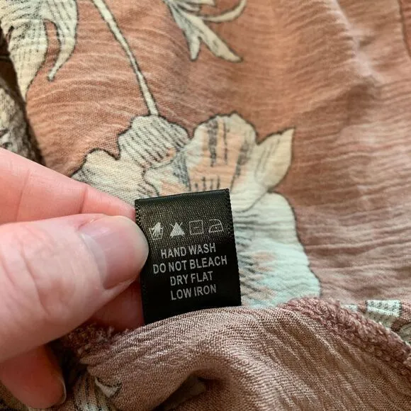 Iris  Top Women's Size Small Pink Floral Print Off-Shoulder Ruffle‎ Blouse Summer - Image 5