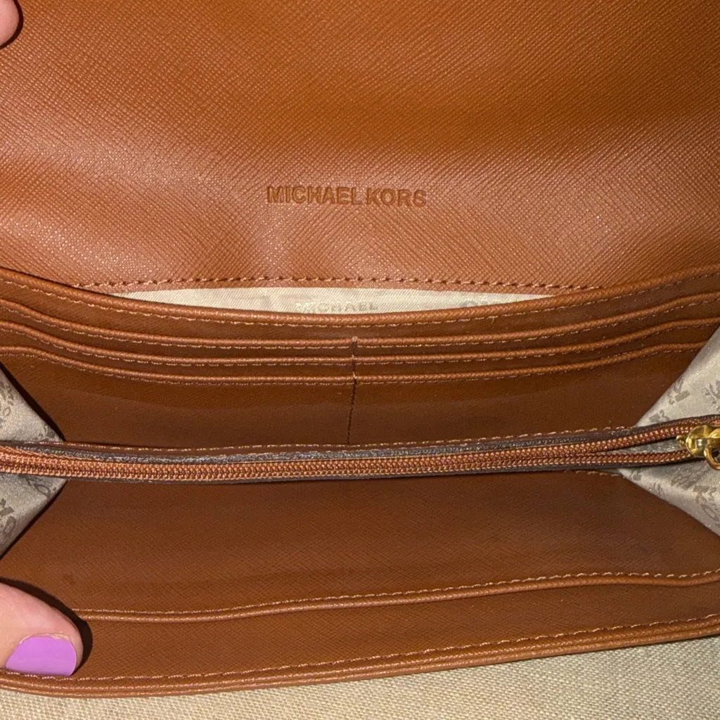 Michael Kors Brown Wallet - Image 11