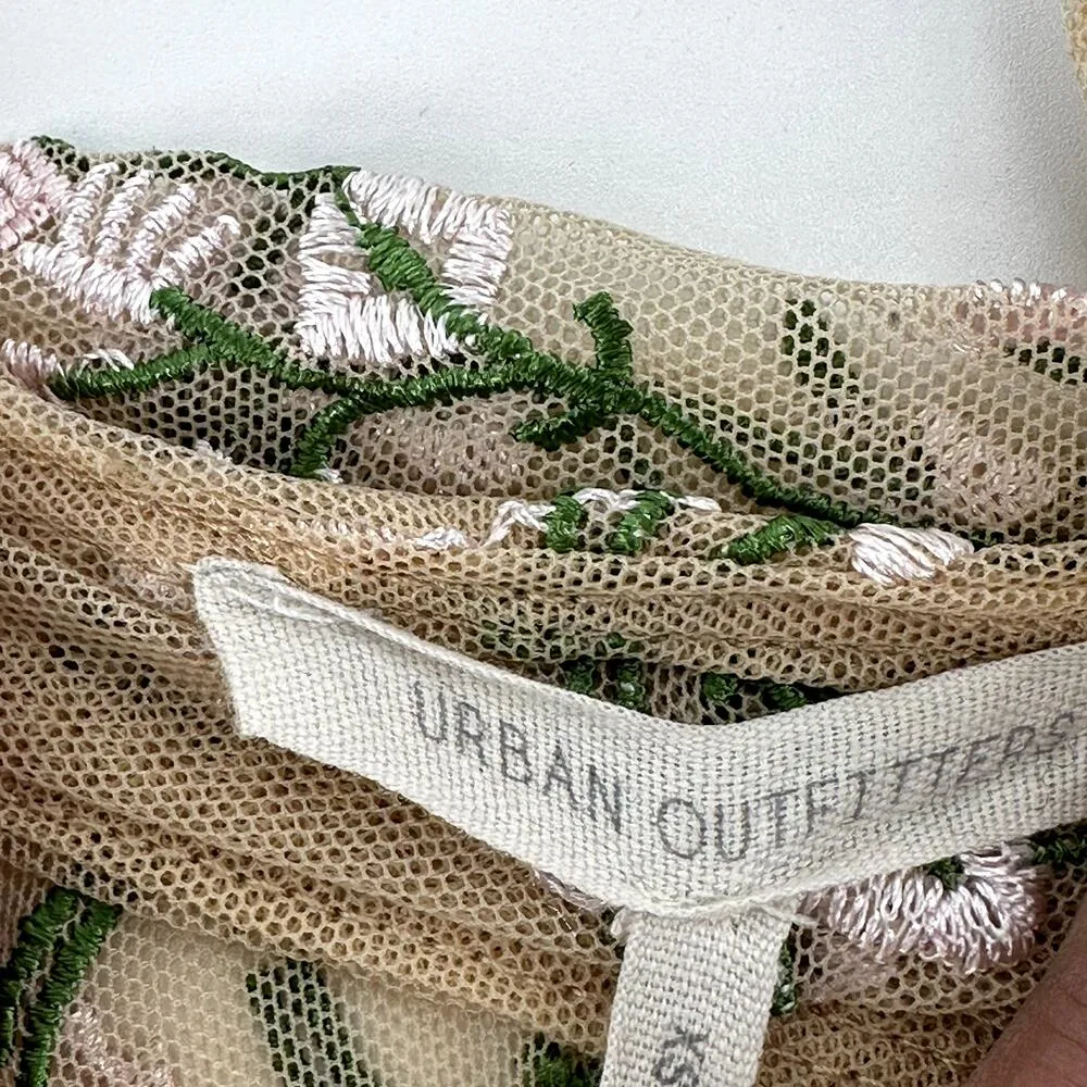 Urban Outfitters Floral Embroidered Mesh Crop Top Sheer Crew Neck Green XS - Image 2