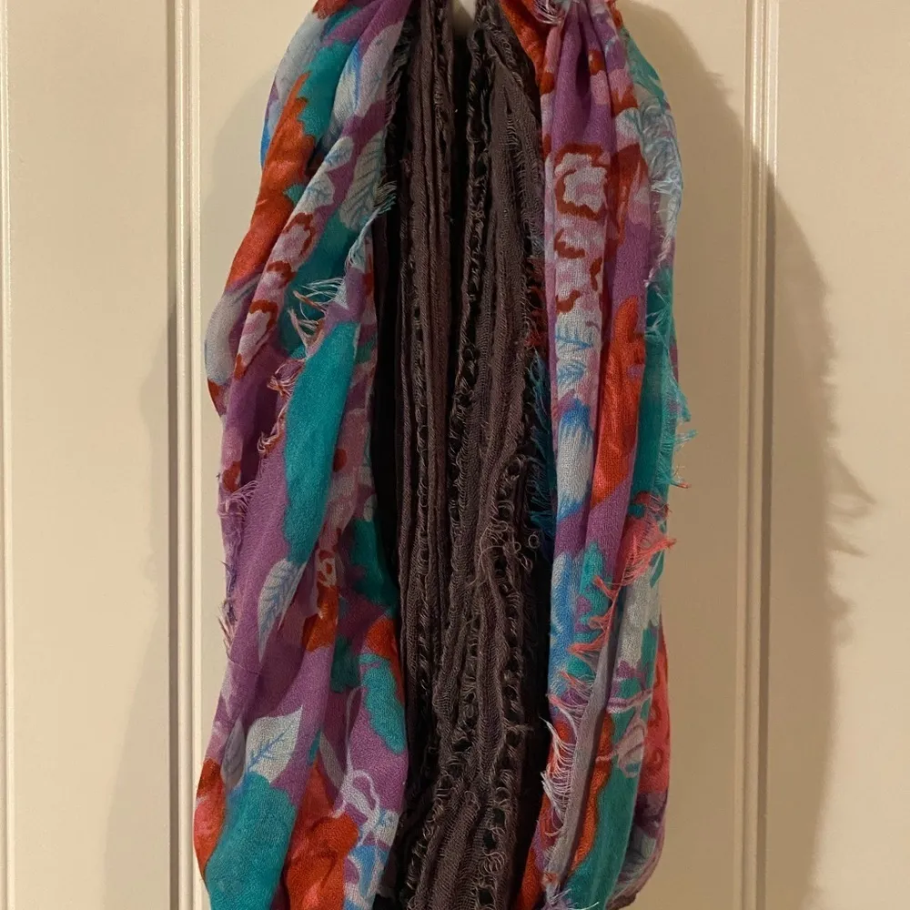 Floral/Gray Infinity Scarf - Image 4