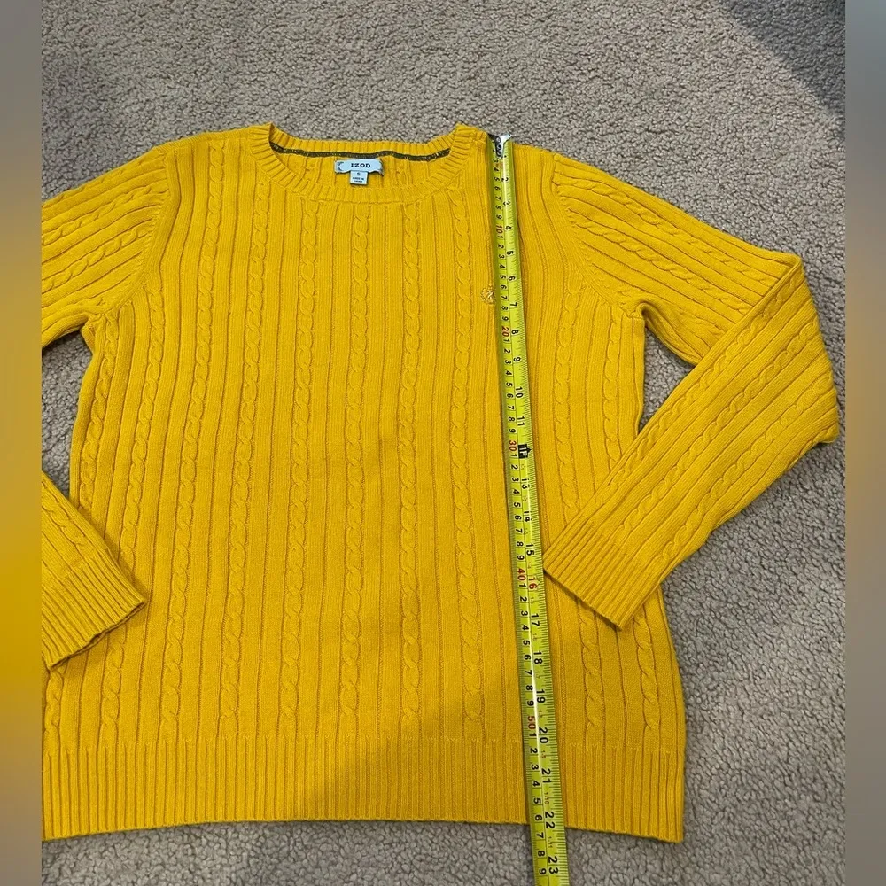 IZOD Women's  golden yellow cable knit sweater - Image 5