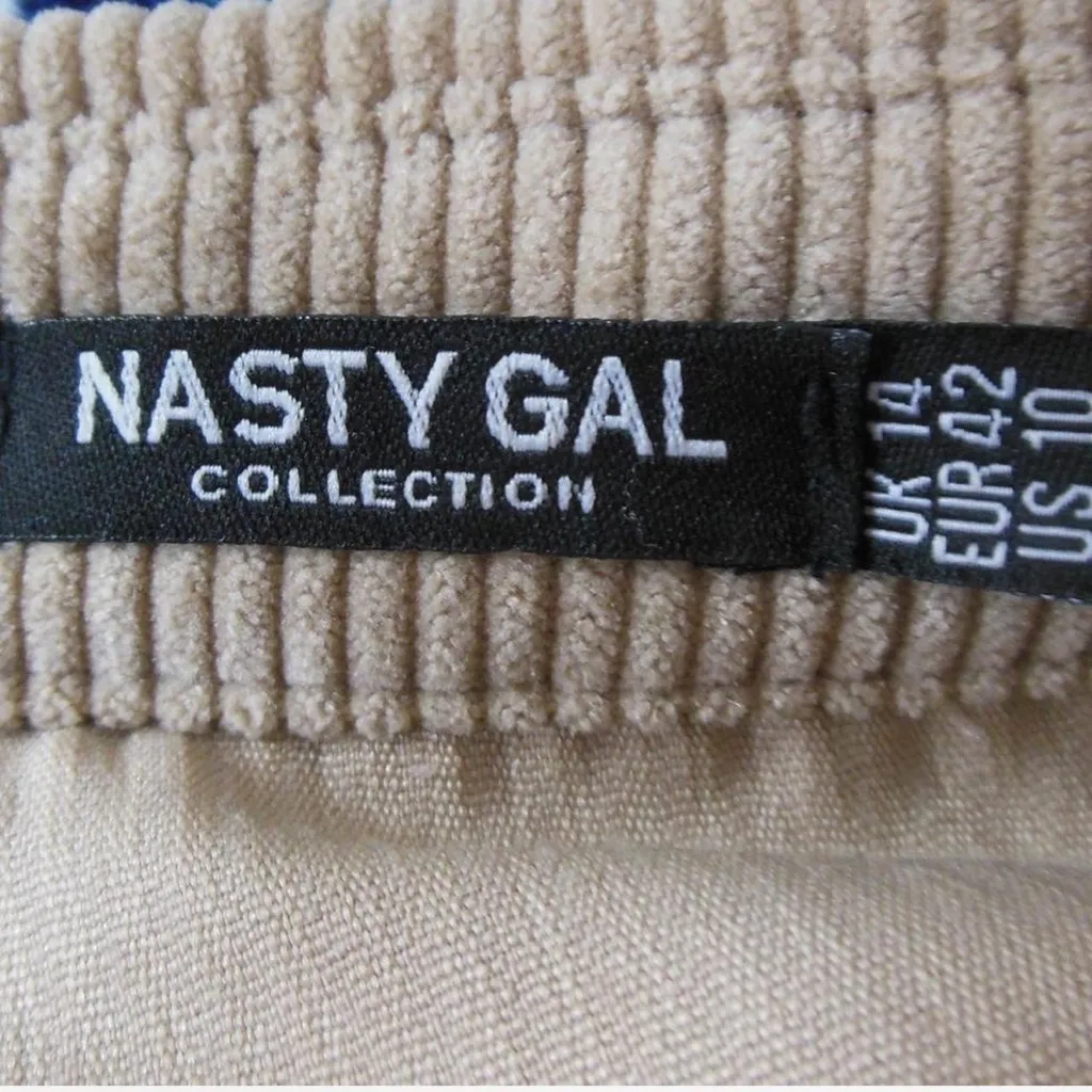 Nasty Gal Beige Corduroy Jacket - Image 3
