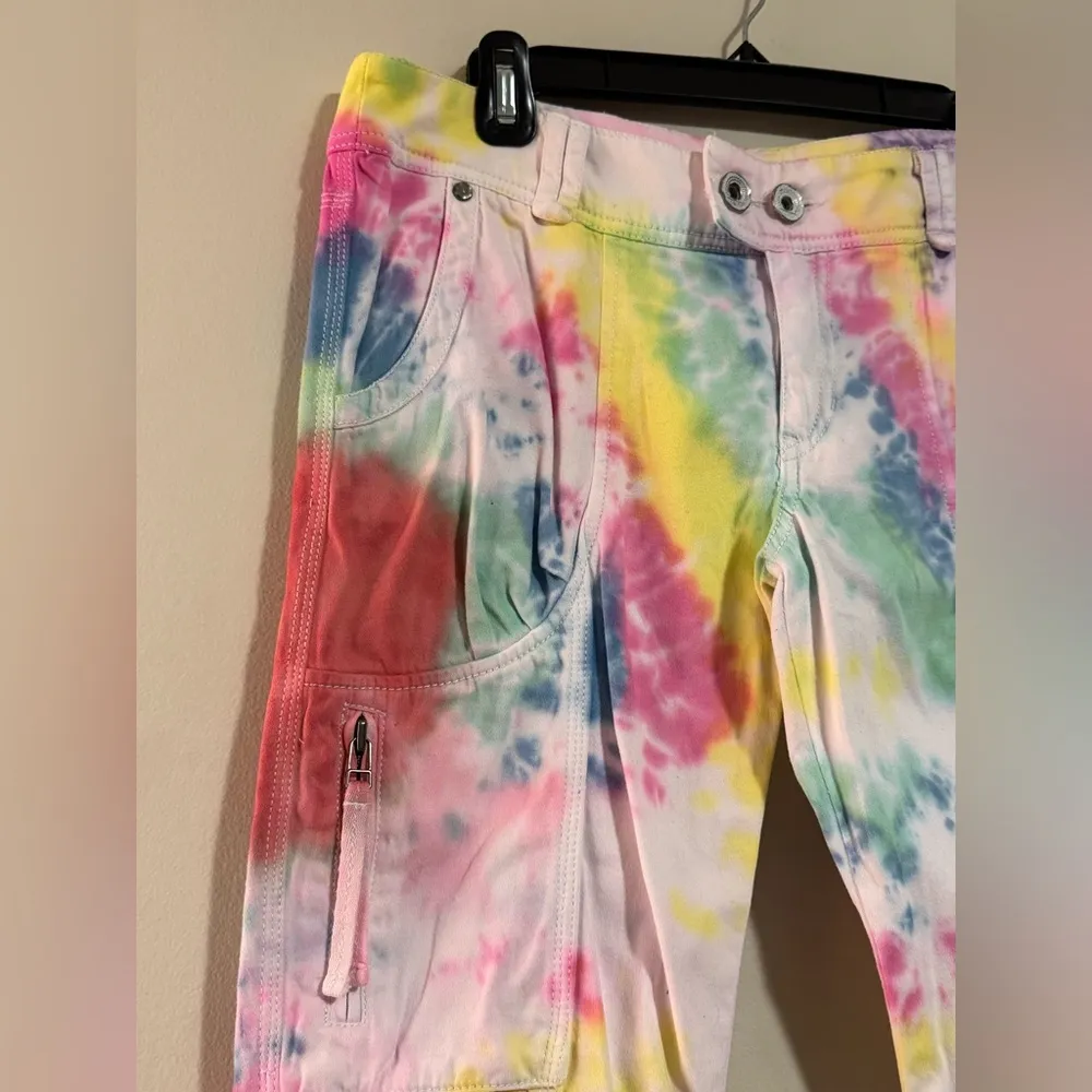 Handmade H&M Divided Tie Dye Cargo Capris size 10 Red - Image 2