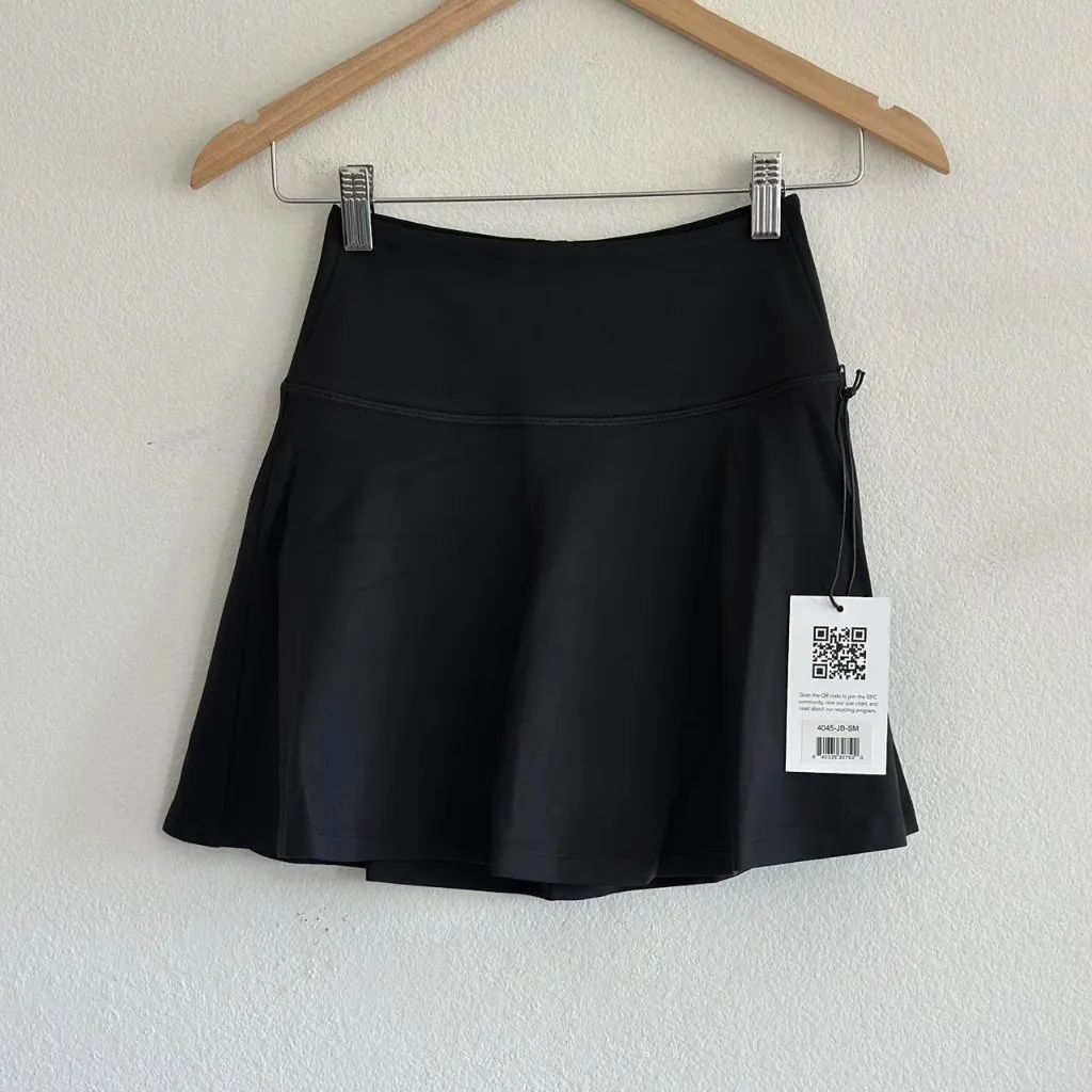Girlfriend Collective Float Flounce Skort in Jet Black, Size Small - Image 4