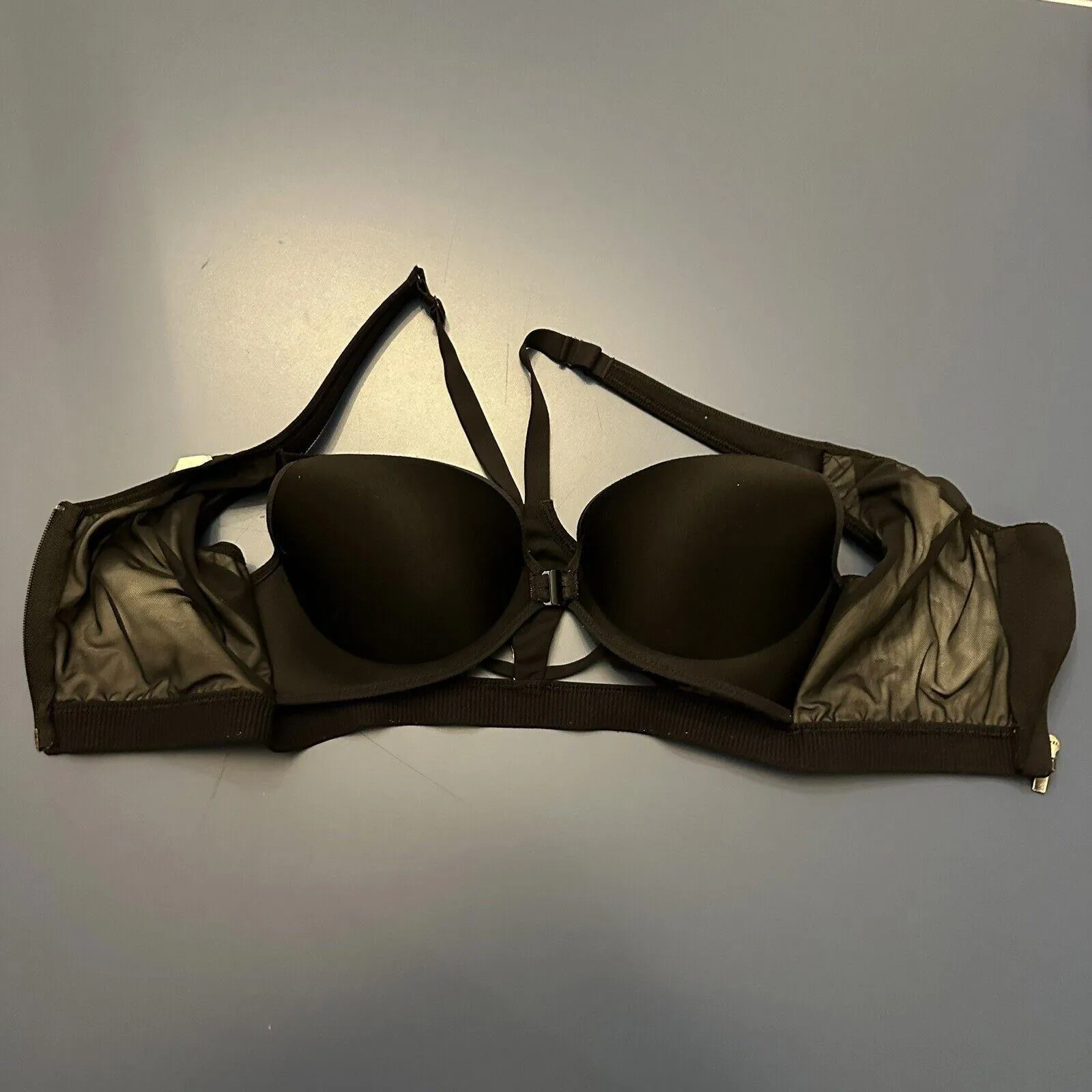 Knockout By Victoria’s Secret VS Sports Bra 32C Black With Pattern Strappy Back - Image 8