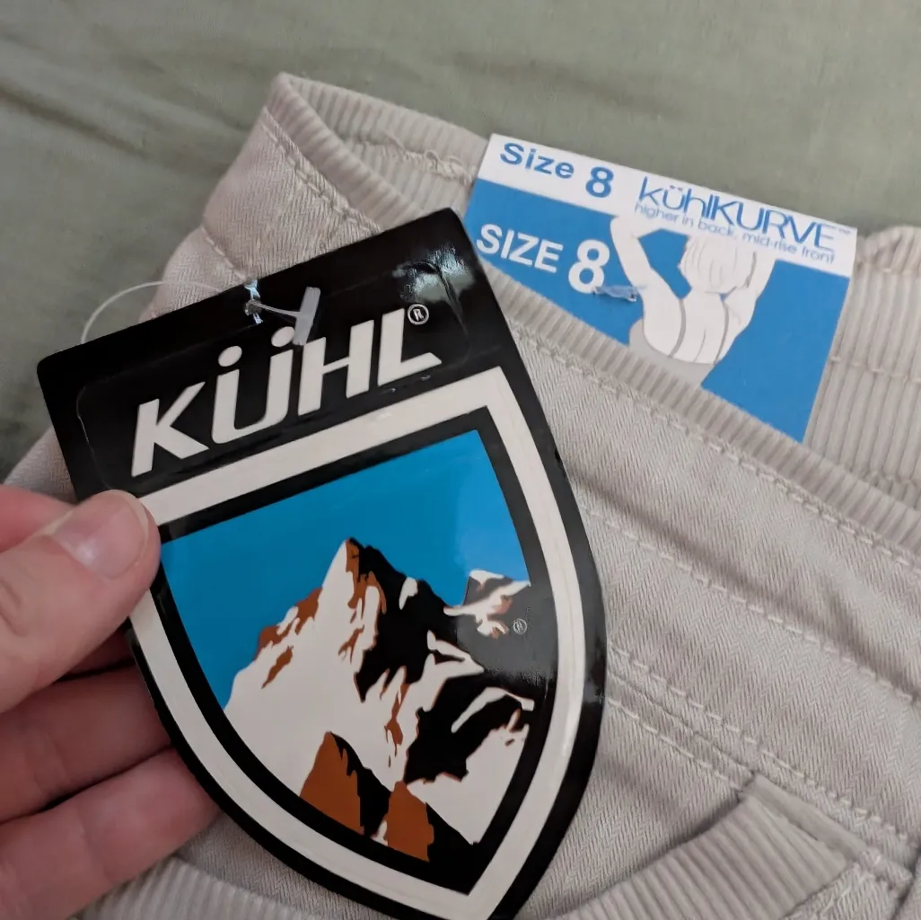 Kuhl NWT  Kurve Cabo Short W8 Birch - Image 9