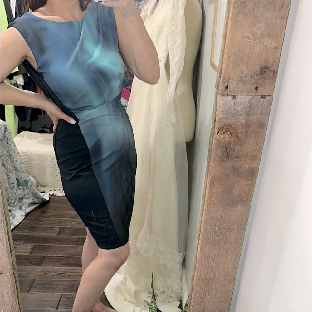 Eli Tahari Elegant Blue and Black Women's Dress size 6 - Image 2