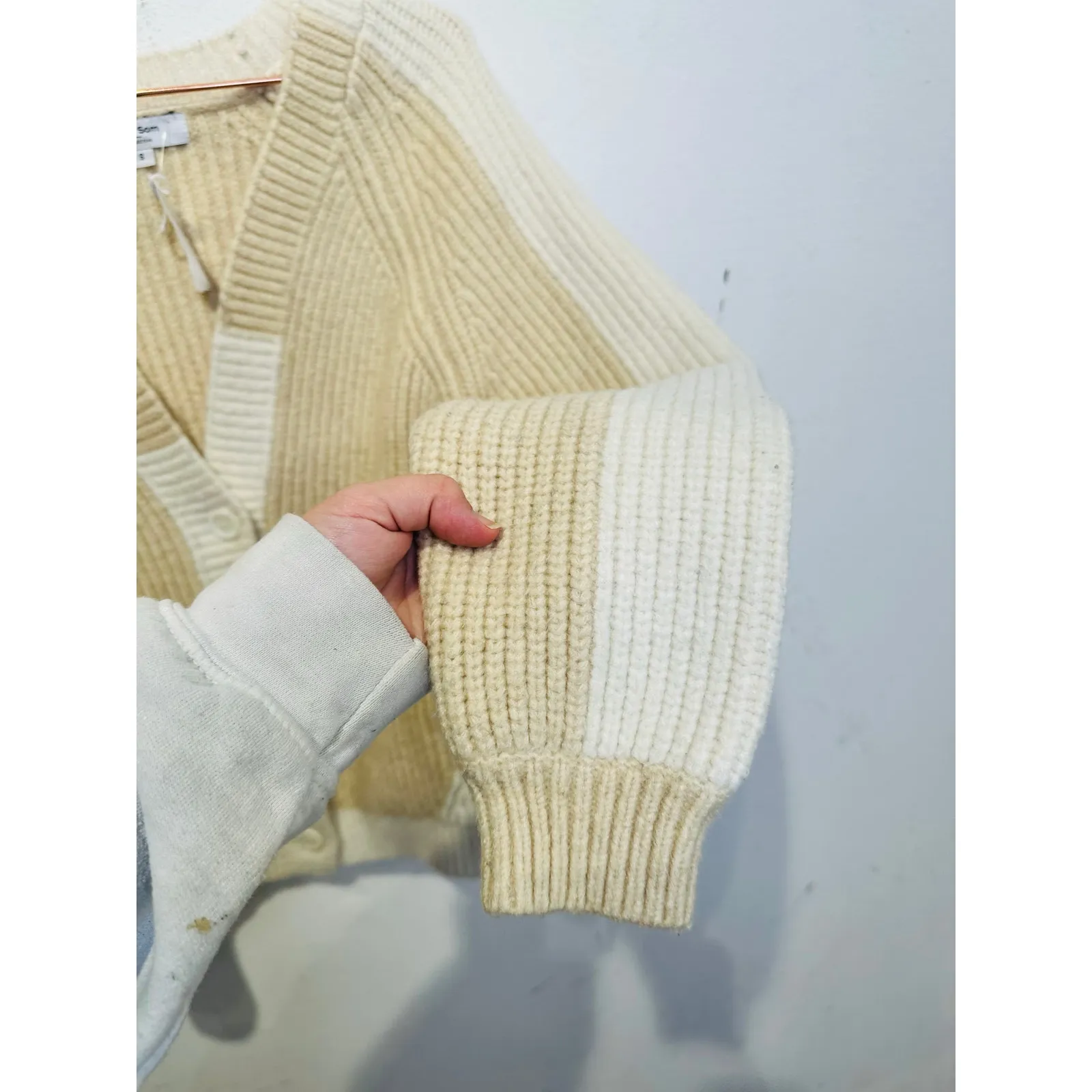 PETER SOM Off-White Tan Two-Toned Colorblock Button Front Cardigan Size Small - Image 8