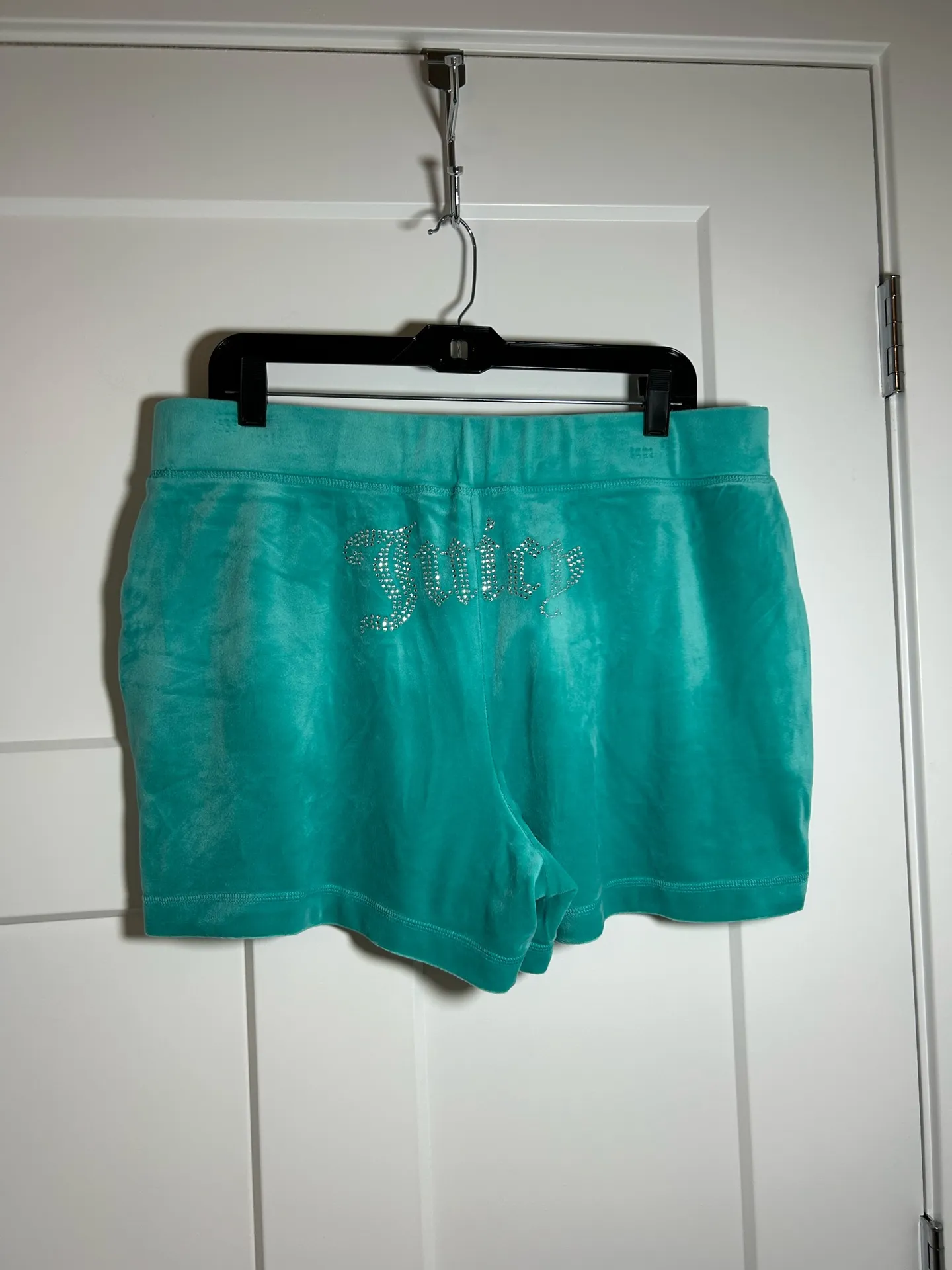 Juicy Couture velour set - Image 13