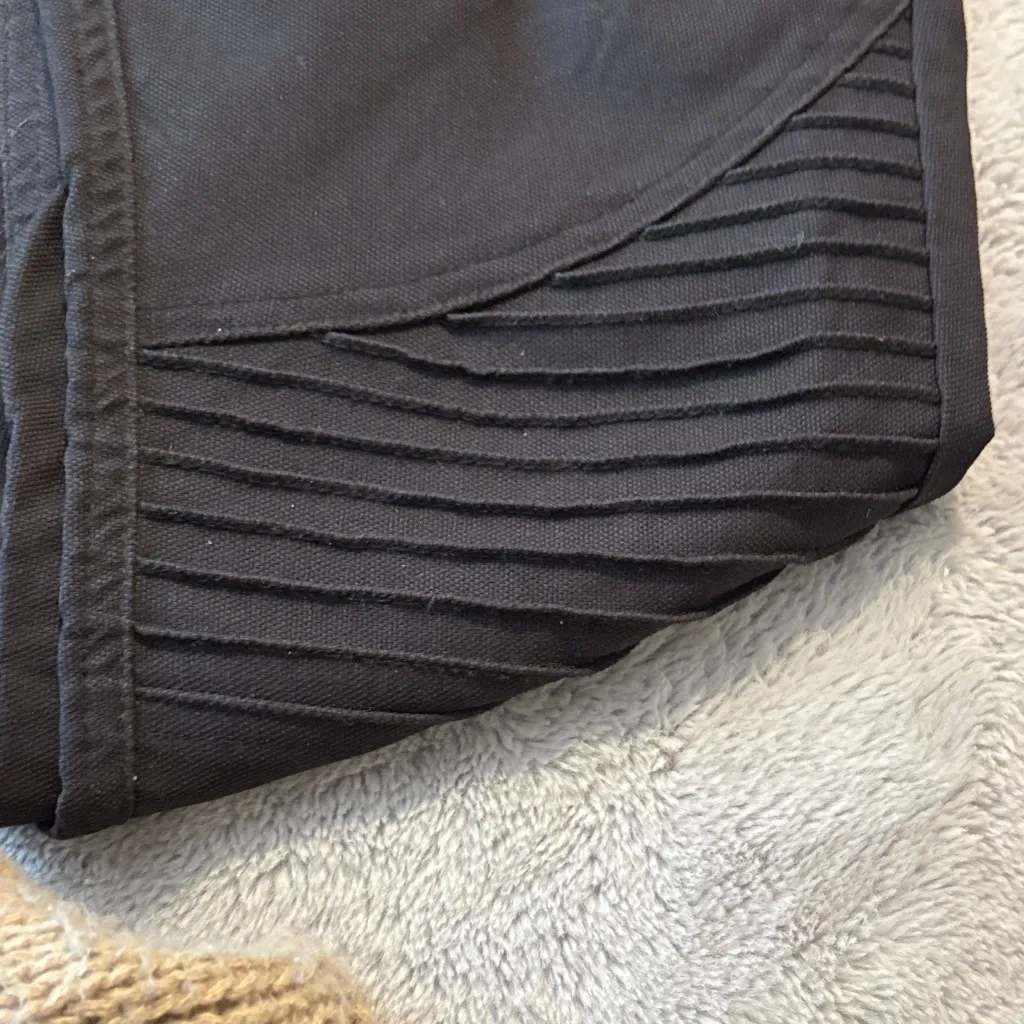 EUC Prana Women's Black Skinny Moto Size 8 Jeans - Image 3