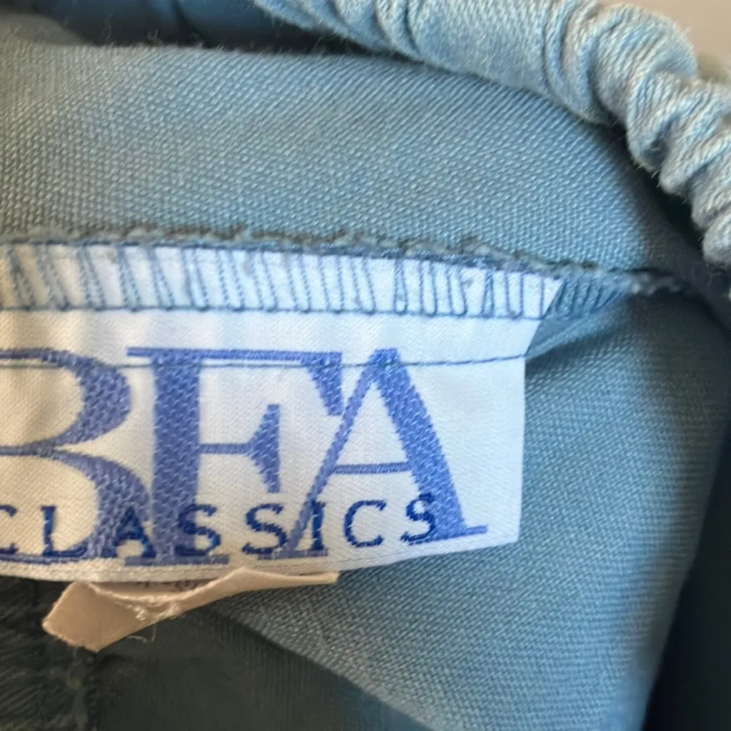 FINAL MARKDOWN BFA Classics ladies slacks xs - Image 2