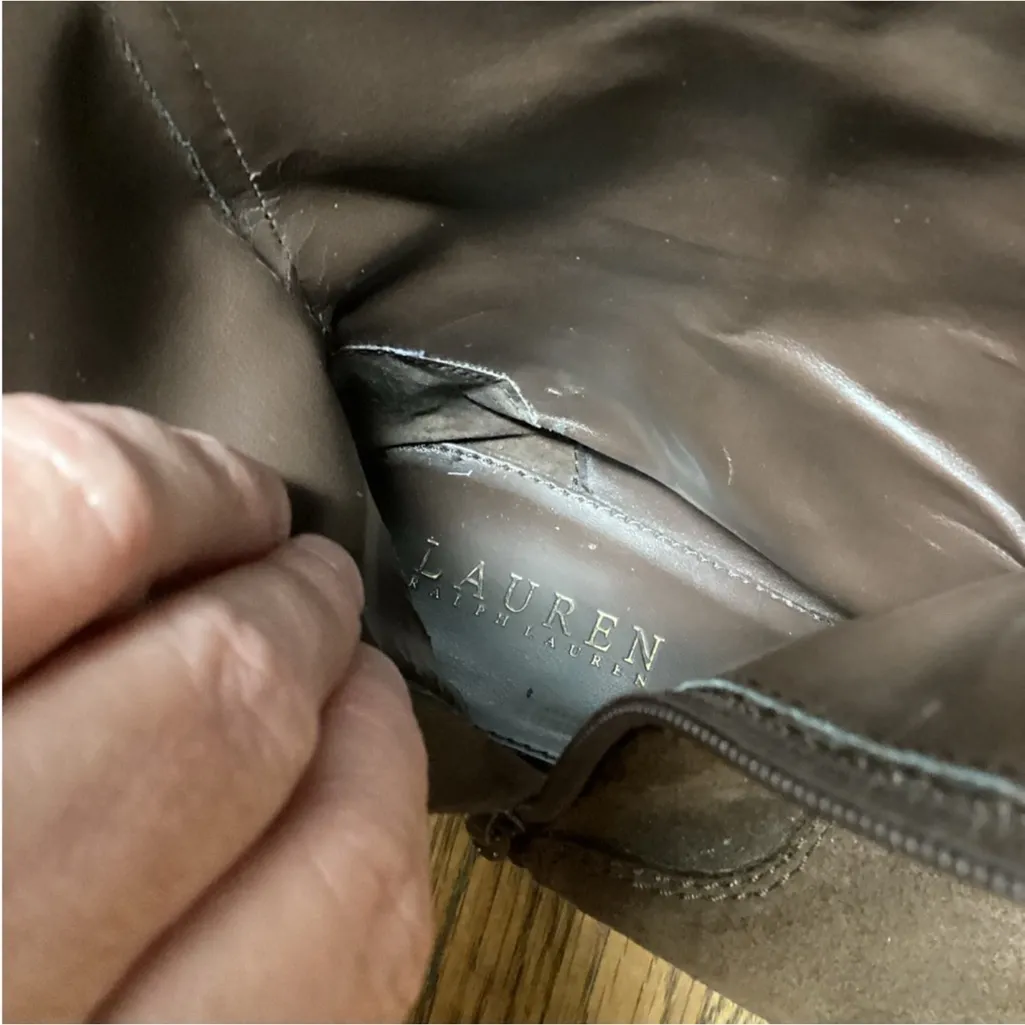 Lauren Ralph Lauren suede mid calf zip up boot. Size 7 - Image 12