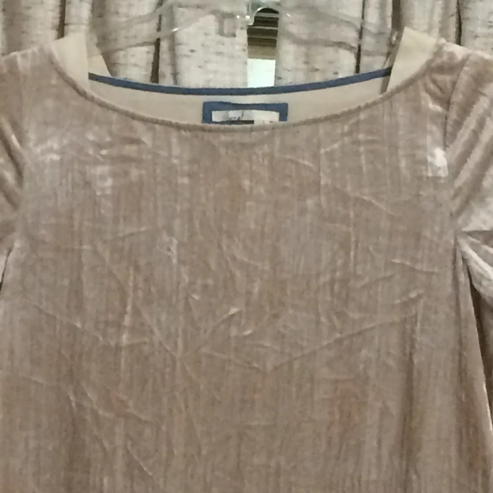 Floreat Anthropologie Crushed Velvet Shift Dress - Image 2