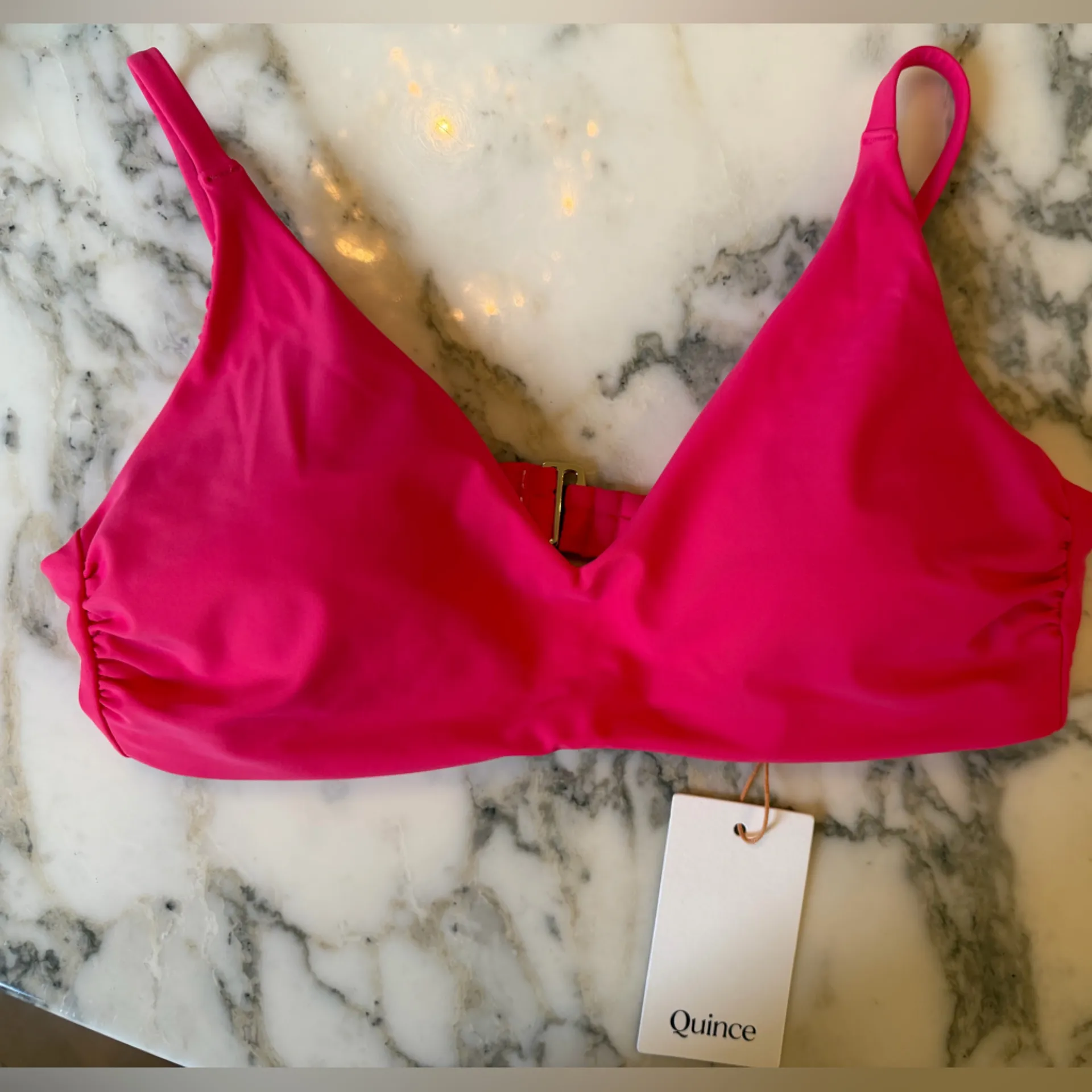 NWT Quince Berry Hot Pink Italian v-neck bikini top Sz L - Image 4
