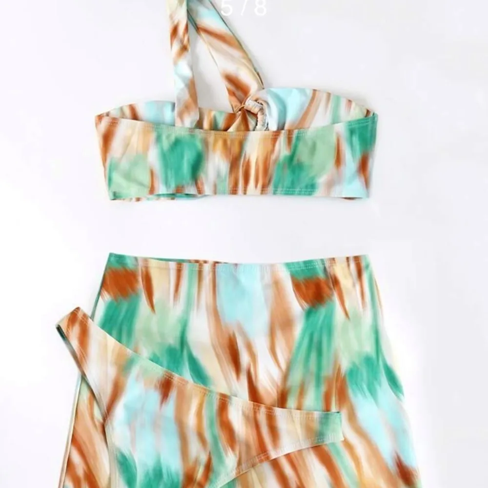 Shein 3 Piece Bikini Swimsuit 1 Strap Top w/ Ring Thong Bottom Side Tie Skirt S - Image 4