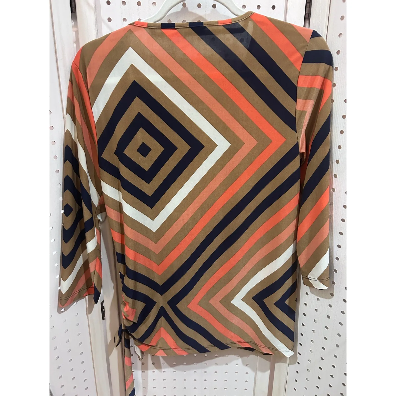 LAMode Collection Geometric Print Keyhole Neck 3/4 Sleeve Top Size M Brown Size M - Image 5
