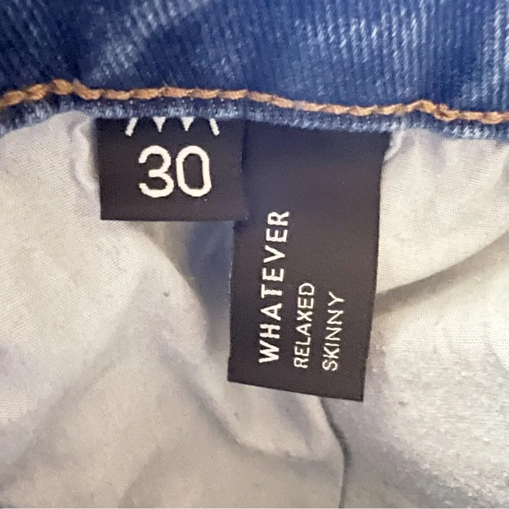 ZGY Distressed Whatever Relaxed Skinny Jeans Medium Blue Five Pocket Denim Sz 30 - Image 8