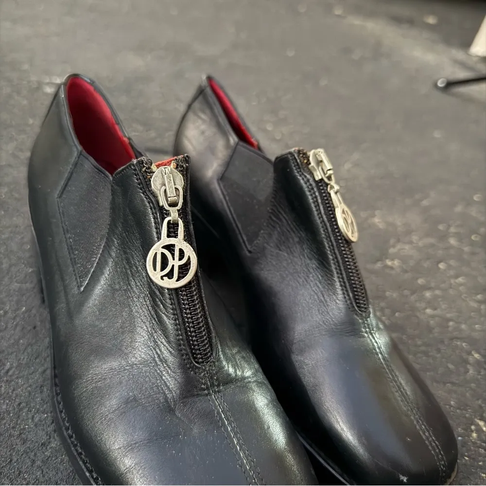 Vintage Donald J Pliner Black Leather Zip - Image 7