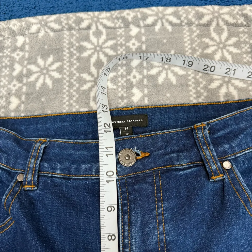 Universal Standard Flare Leg High Rise Jeans Blue Indigo Denim Size 14 - Image 10