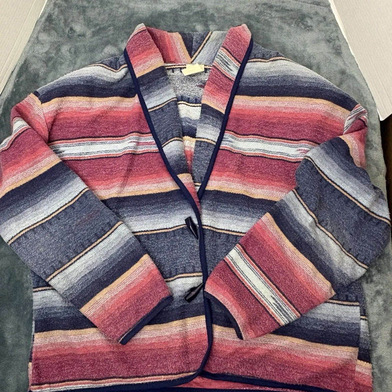 Women’s Vintage Western Cardigan Size Large Aztec Tribal - Image 6