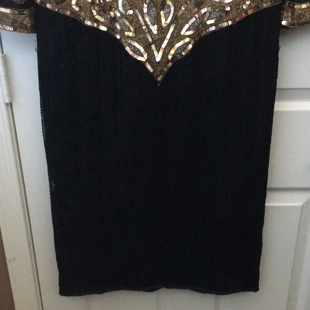 FINAL MARKDOWN Ladies’ Beaded & Sequined Evening Dress Size undefined - Image 4