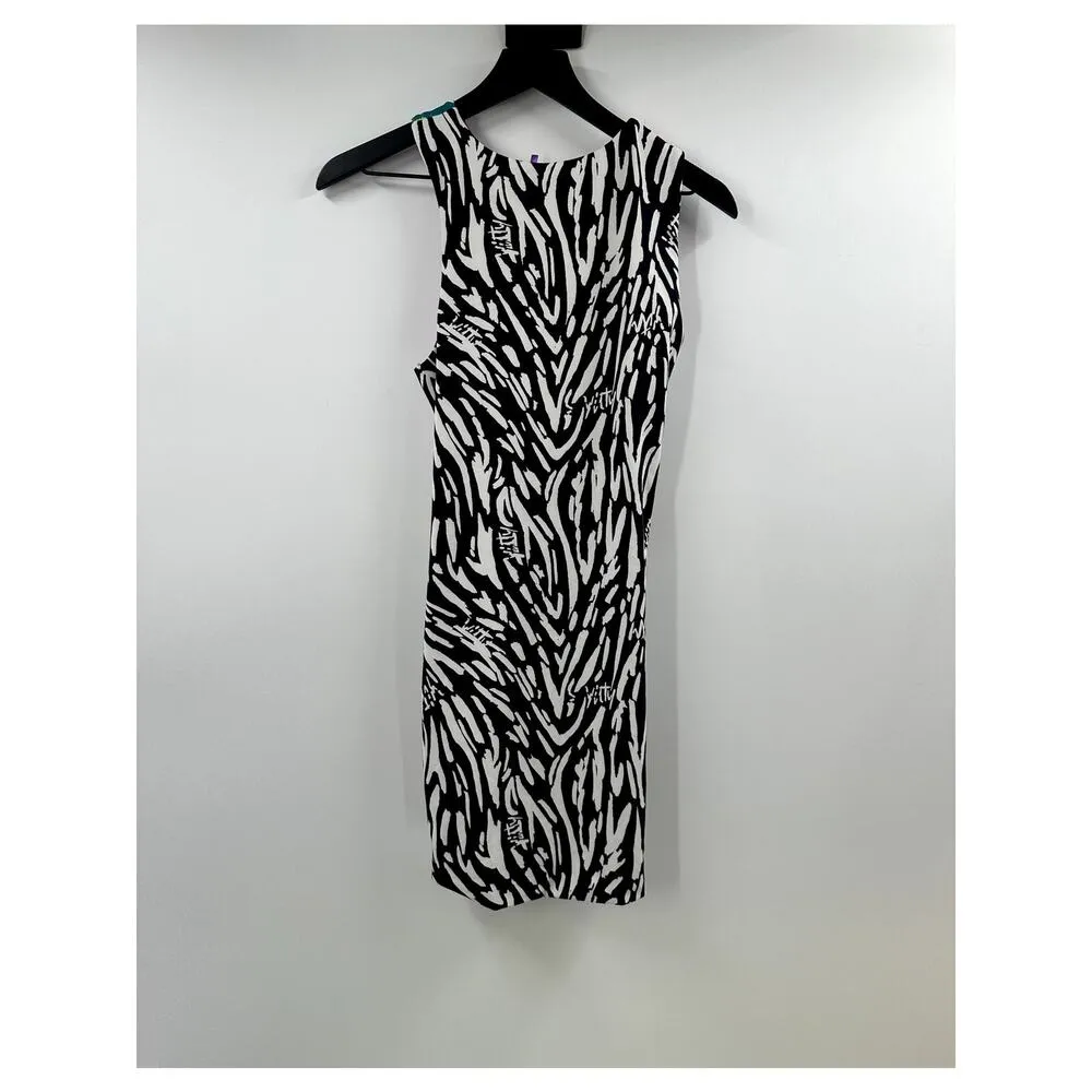 YITTY Major Label Mini Dress Size Medium - Image 7