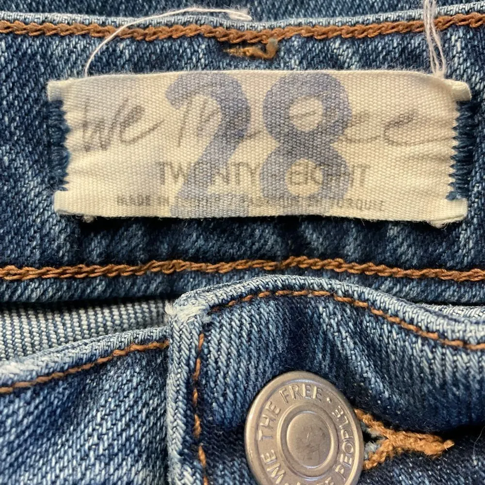 We the Free Womens Distressed Raw Hem‎ Cropped Jeans Size 26 Medium Wash Blue - Image 10